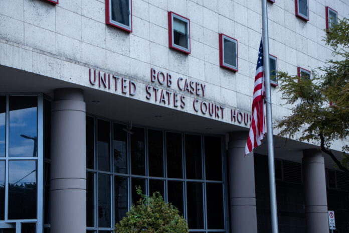 Las-Vegas-woman-accused-of-running-illegal-multi-million-dollar-healthcare-scheme.jpg Las Vegas woman accused of running illegal multi-million-dollar healthcare scheme in Pearland, prosecutors say – Houston Public Media